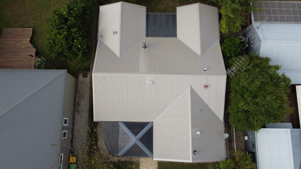 Vibrant metal roof in Kingswood after roof restoration